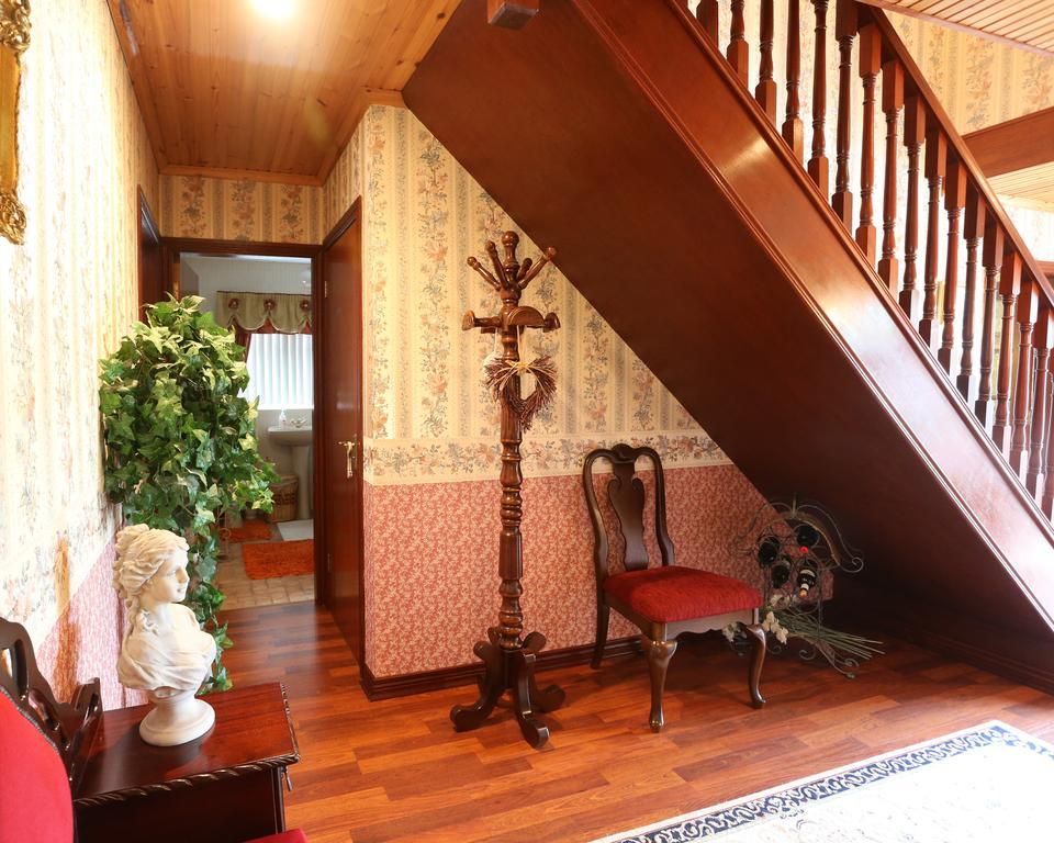 Sleepy Hollow B&B バリミーナ エクステリア 写真