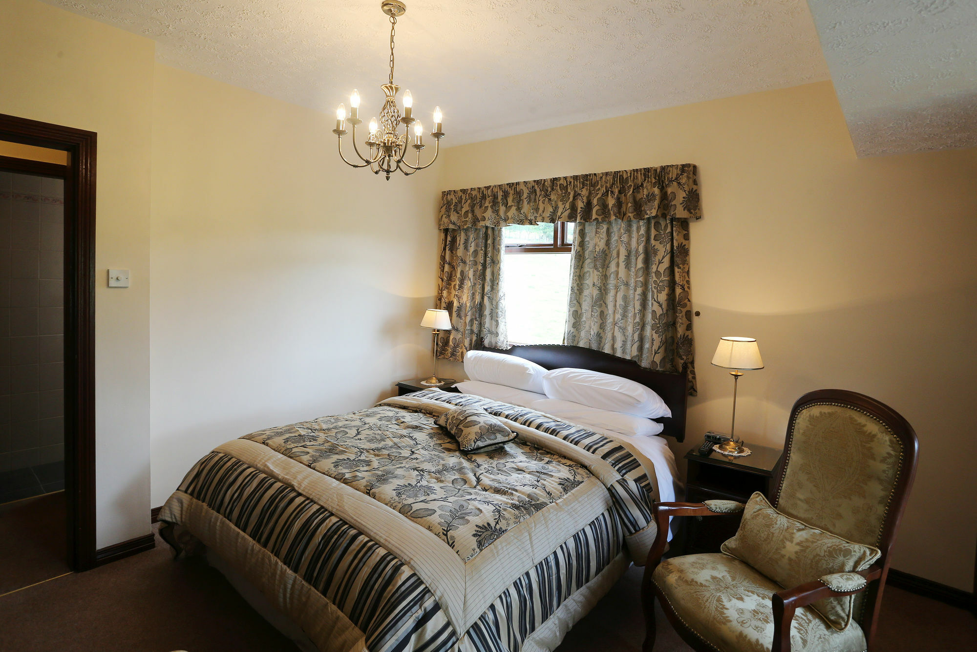 Sleepy Hollow B&B バリミーナ エクステリア 写真